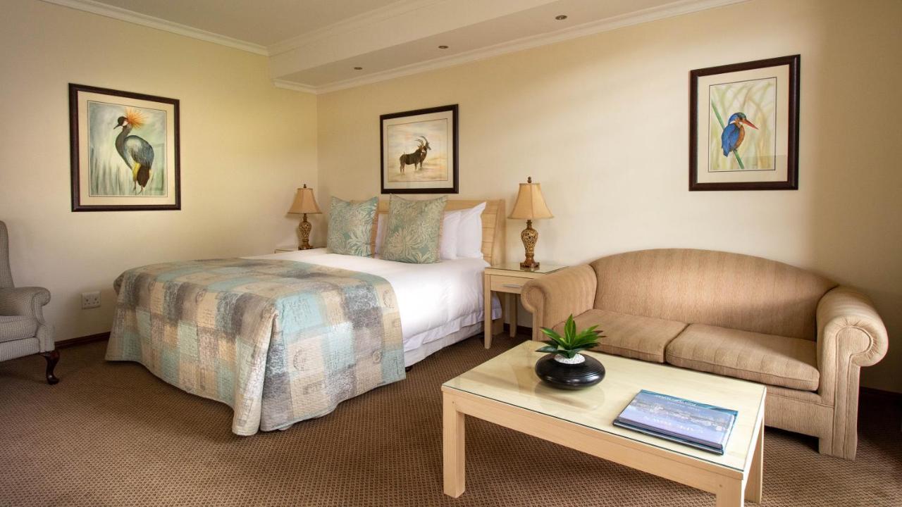 Glen Avon Lodge Boutique Hotel เคปทาวน์ ภายนอก รูปภาพ