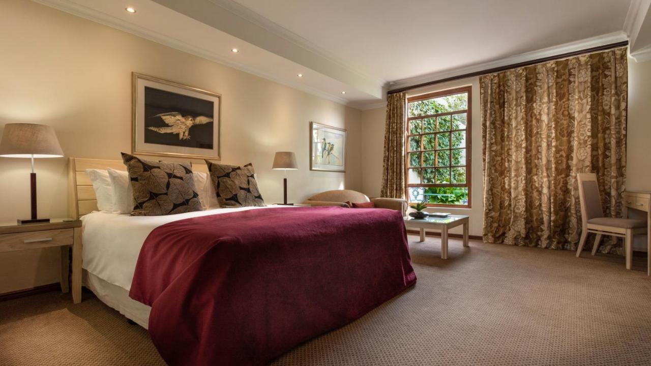 Glen Avon Lodge Boutique Hotel เคปทาวน์ ภายนอก รูปภาพ