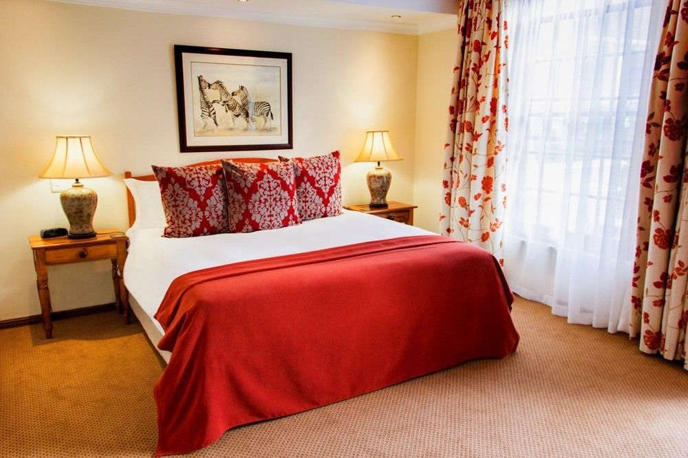 Glen Avon Lodge Boutique Hotel เคปทาวน์ ภายนอก รูปภาพ